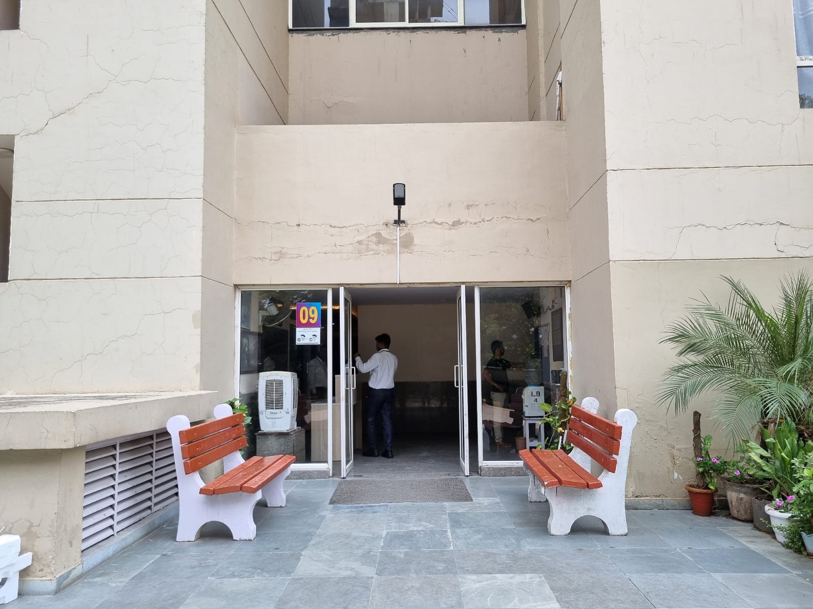 Lotus Boulevard, Sector 100 Noida