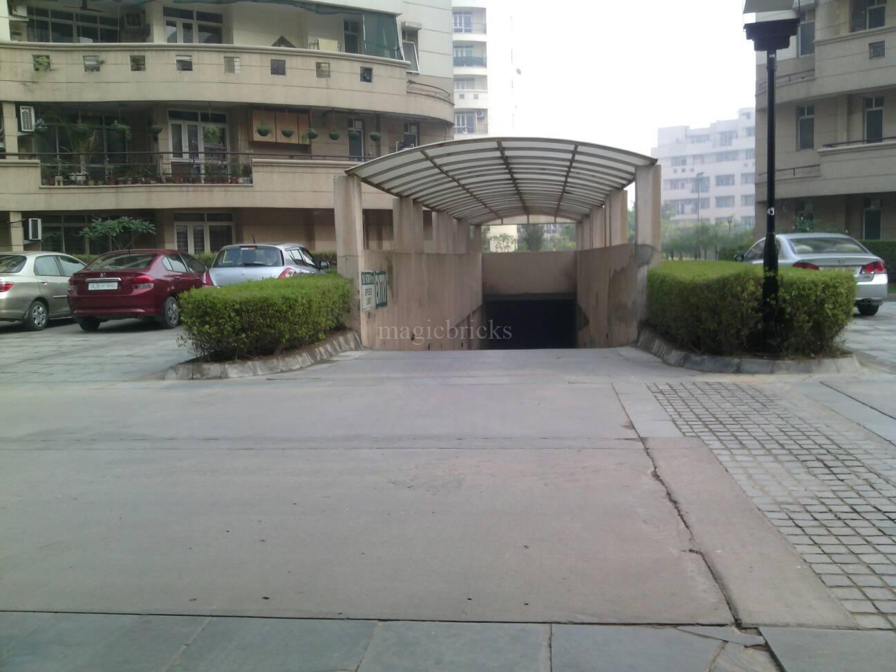 Eldeco Utopia, Sector 93A Noida