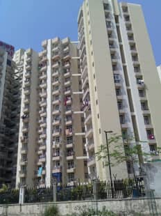 Prateek Laurel, Sector 120 Noida