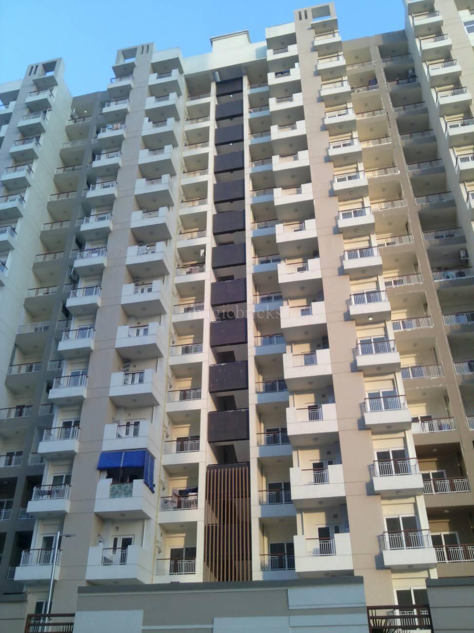Gulshan Vivante, Sector 137 Noida