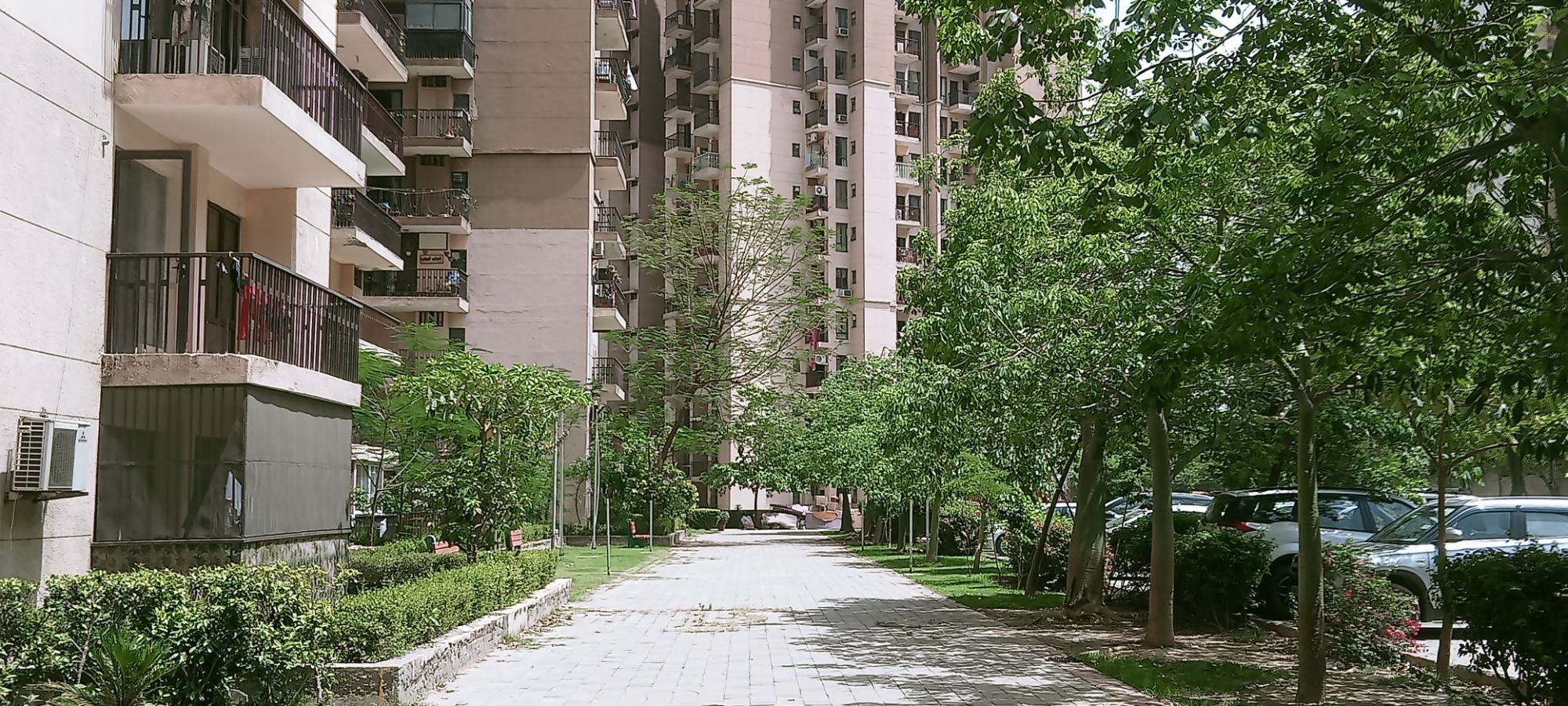 Logix Blossom County, Sector 137 Noida