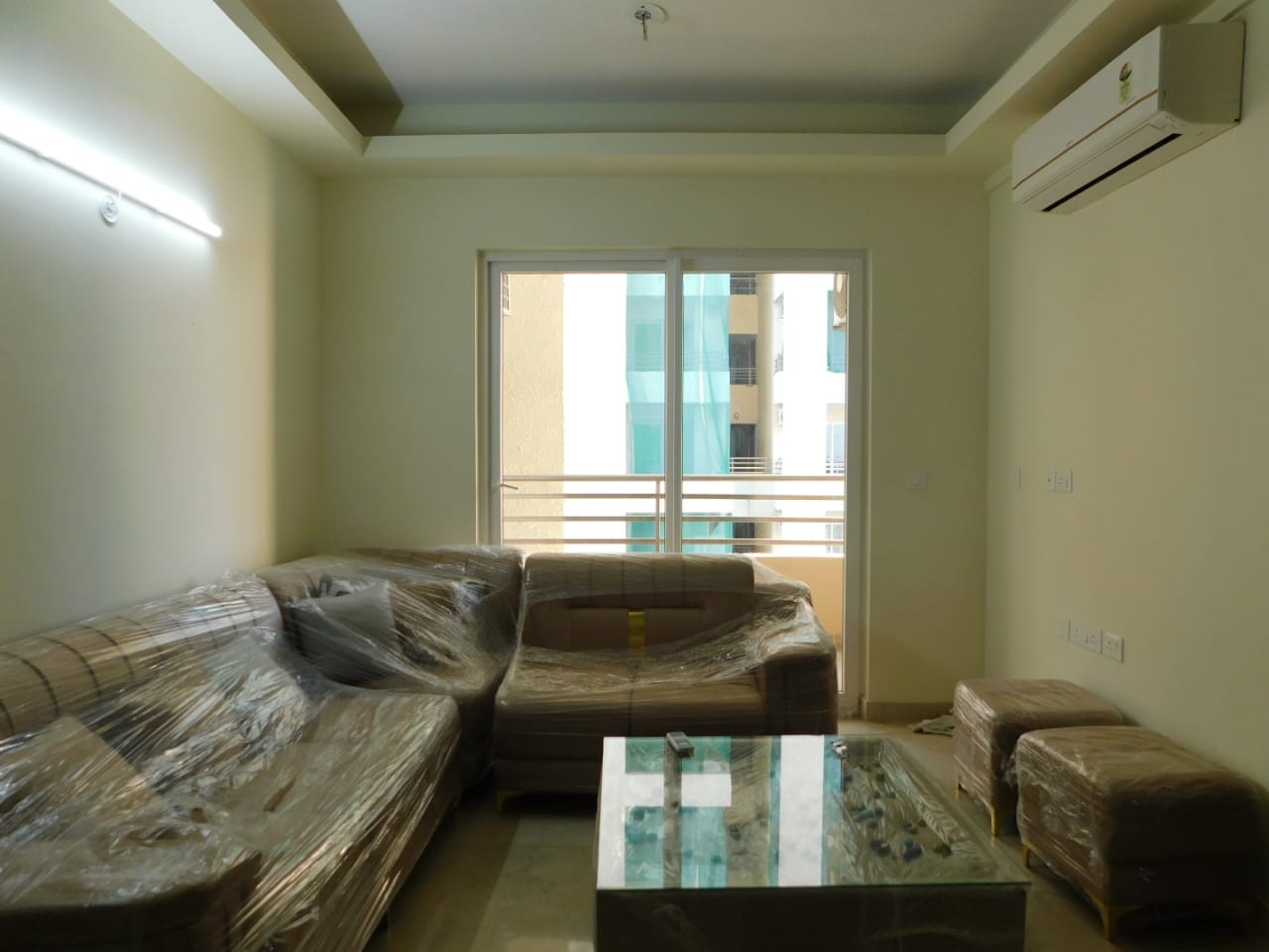 Wave Amore, Sector 32 Noida