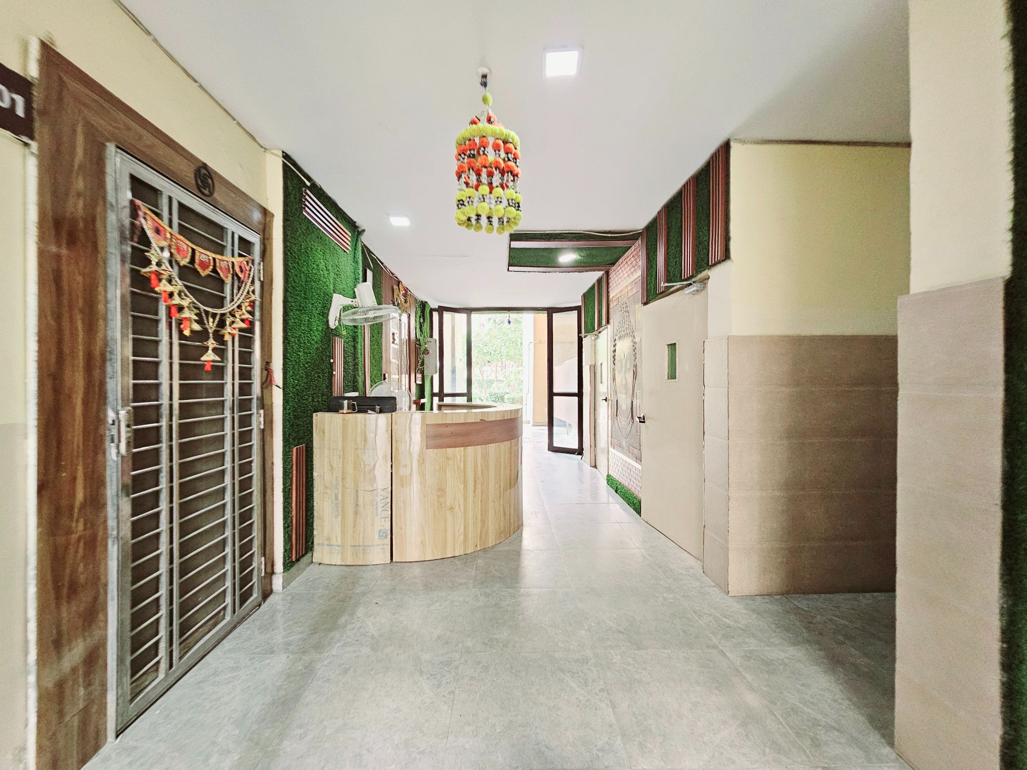 Paras Tierea, Sector 137 Noida