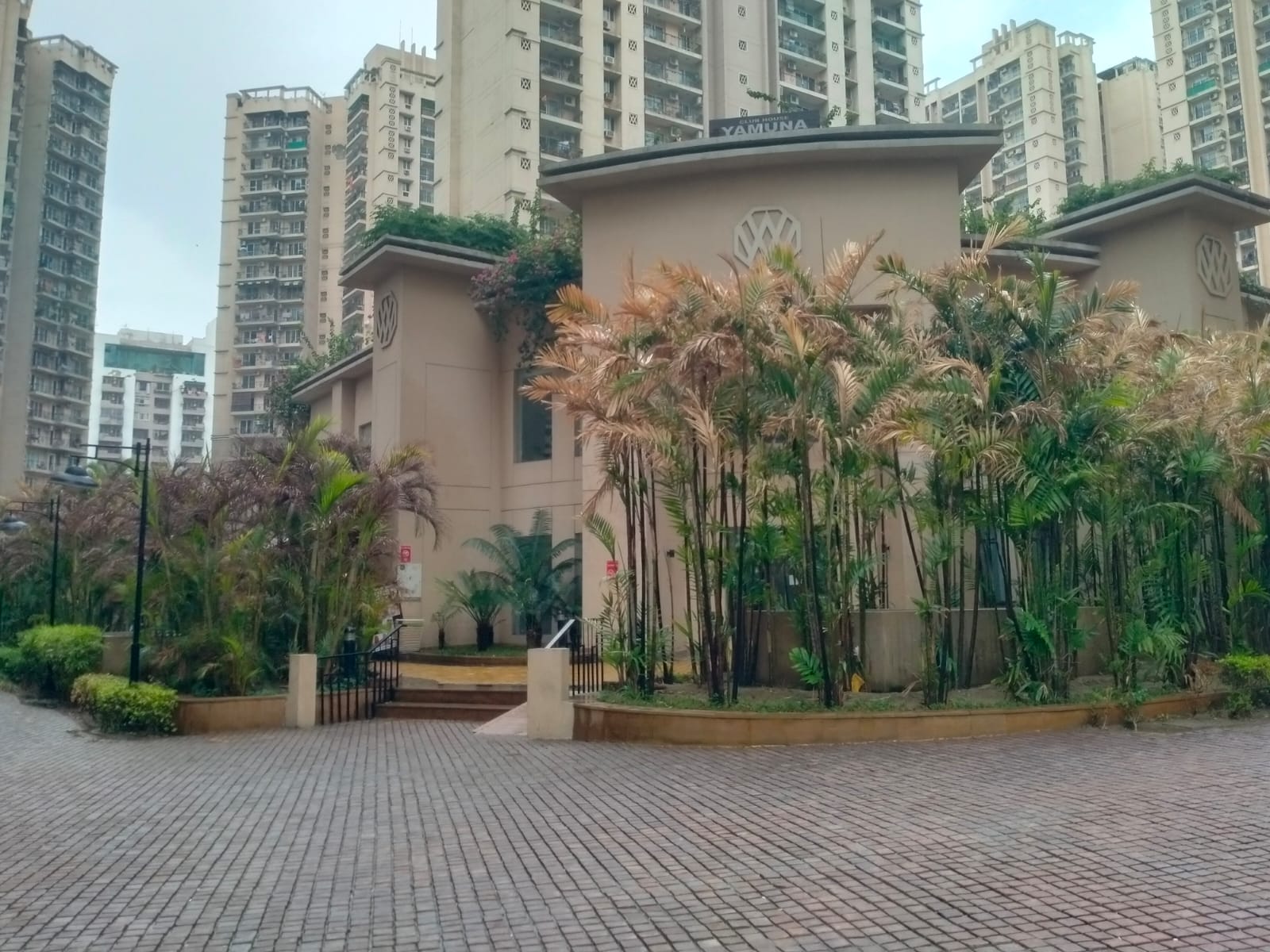 ATS Advantage, Indirapuram Ghaziabad